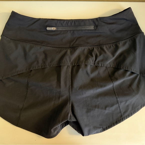 lululemon athletica Women's Black Speed Up Shorts - Picture 4 of 4